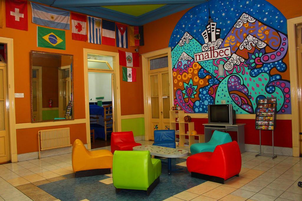 Malbec Hostel Central Mendoza Eksteriør bilde